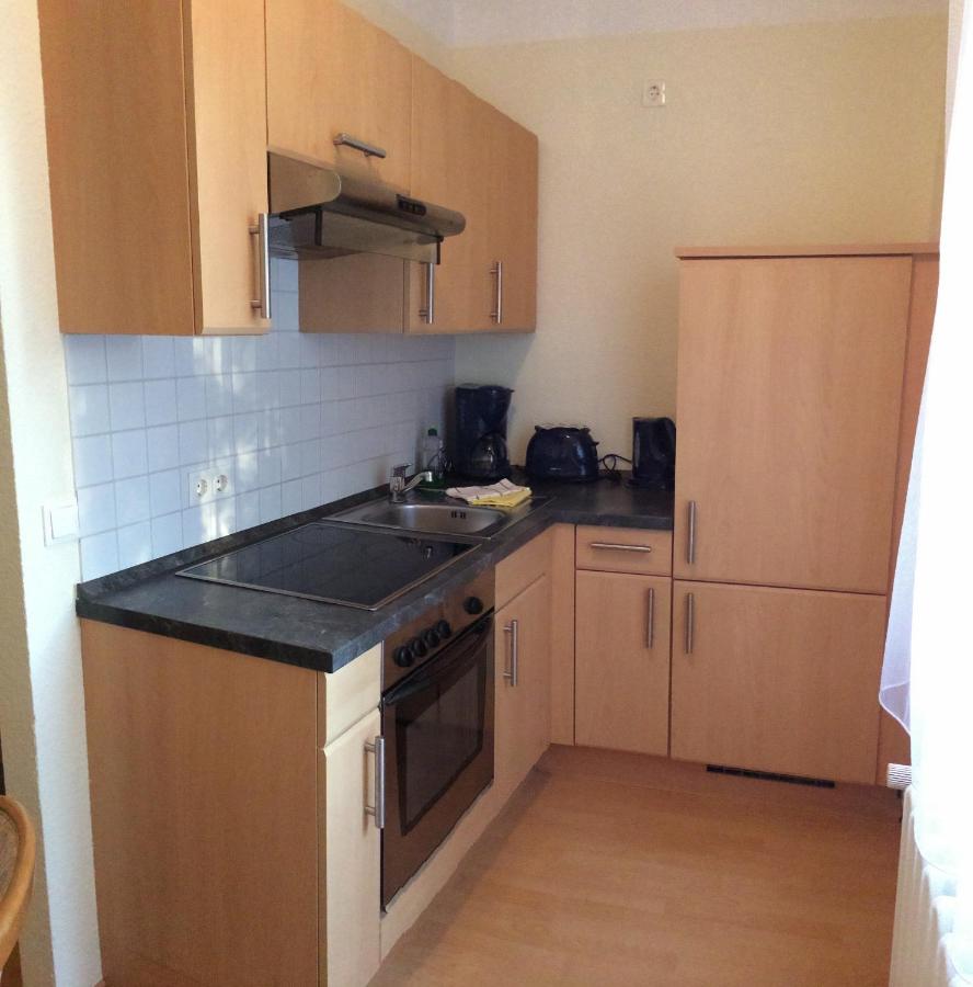 Küche einer Ferienwohnung der Pension an der Havelbucht